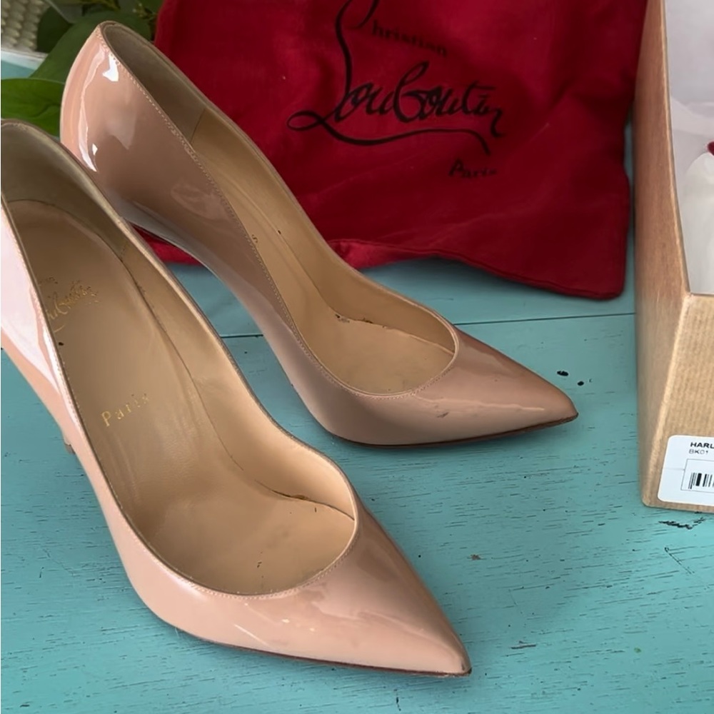 Paint the town Red with Christian Louboutin. These heels are 🔥